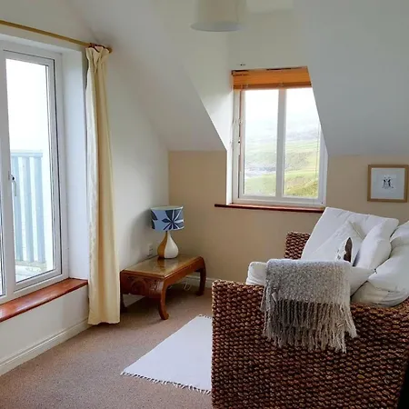 Dolphinwatch House Comfortable Holiday home *